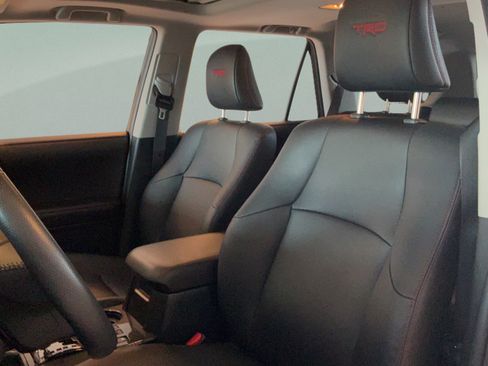 Certified 2023 Toyota 4Runner TRD Off-Road Premium w/ Off Road Premium Plus Package AWD/4WD image 27