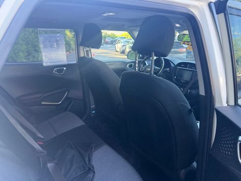 Used 2021 Kia Soul GT-Line FWD image 16