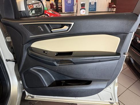 Used 2017 Ford Edge SEL w/ Equipment Group 201A image 30