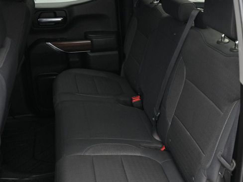 Used 2019 Chevrolet Silverado 1500 RST AWD/4WD image 16