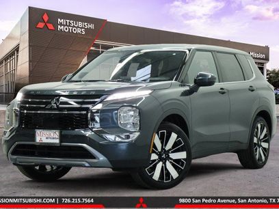 New 2026 Mitsubishi Outlander SE