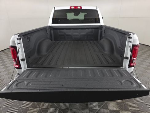 Certified 2026 RAM 2500 Big Horn AWD/4WD image 41