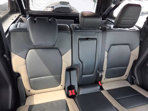 Used 2022 Ford Bronco Wildtrak AWD/4WD image 27