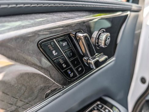 New 2026 Cadillac Escalade IQ Luxury 2 image 14