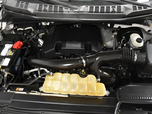 Used 2018 Ford F150 XLT RWD image 38