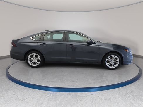 Used 2024 Honda Accord LX image 4