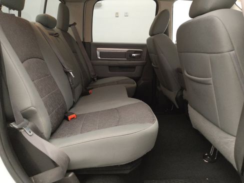 Used 2019 RAM 1500 Big Horn AWD/4WD image 19