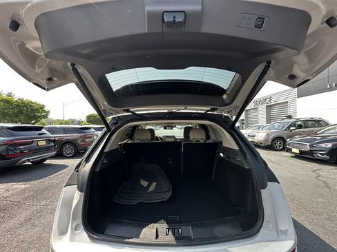 Certified 2024 Lincoln Corsair AWD w/ Equipment Group 101A image 41