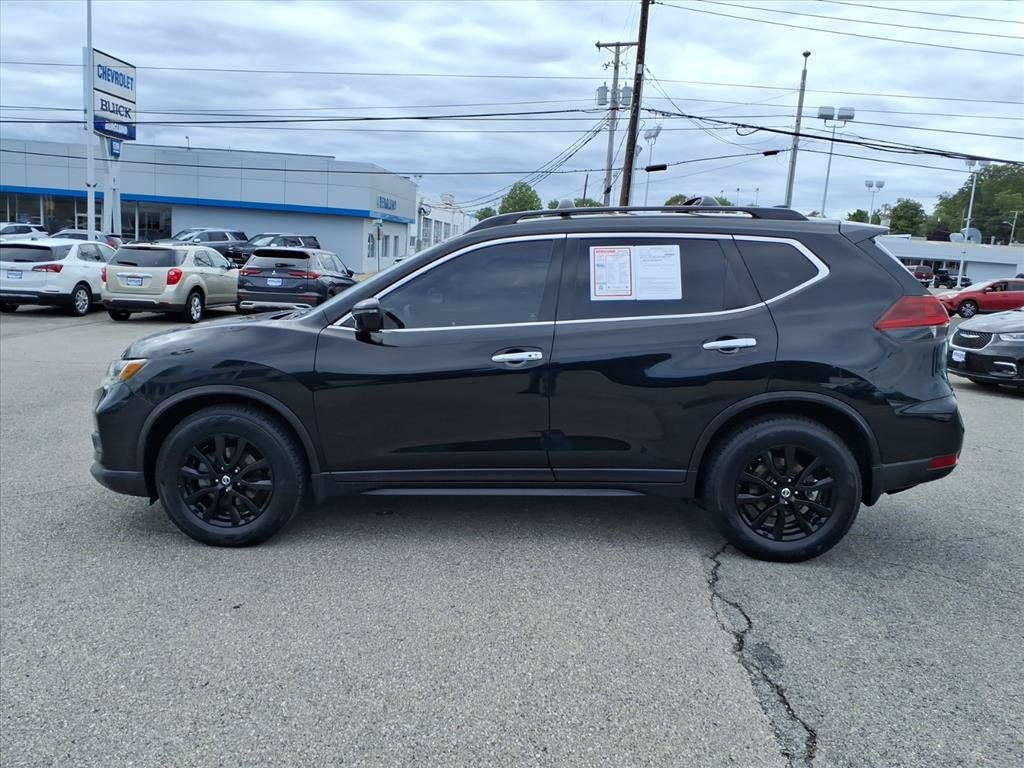 Used 2018 Nissan Rogue SV FWD image 7