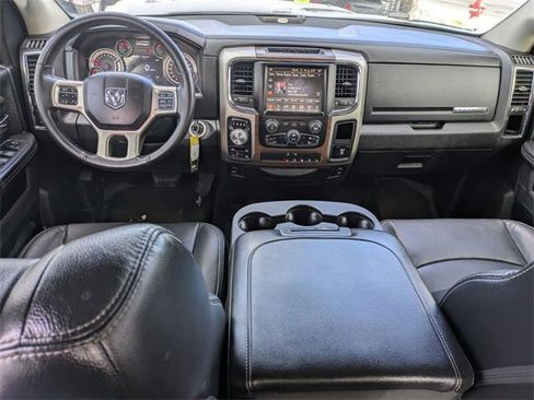 Used 2017 RAM 1500 Laramie image 23