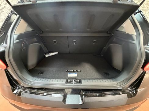 New 2026 Hyundai Venue SEL FWD image 13