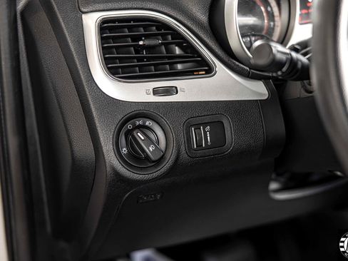 Used 2012 Dodge Journey SXT w/ Sound Group image 20