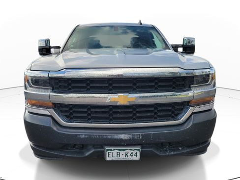 Used 2017 Chevrolet Silverado 1500 W/T w/ WT Convenience Package AWD/4WD image 2