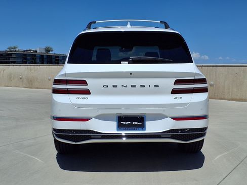 Certified 2026 Genesis GV80 2.5T Select AWD/4WD image 5