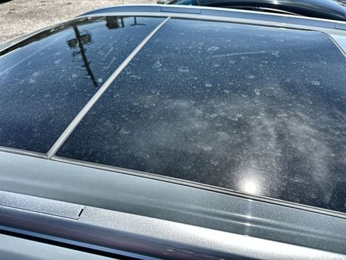 Used 2021 Nissan Rogue SL w/ Premium Package image 10