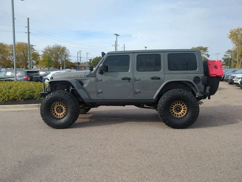 Used 2023 Jeep Wrangler Unlimited Rubicon 392 w/ Xtreme Recon 35" Tire Package image 5
