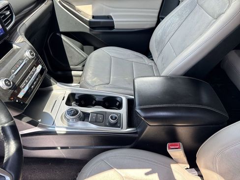 Used 2020 Ford Explorer Limited AWD/4WD image 21