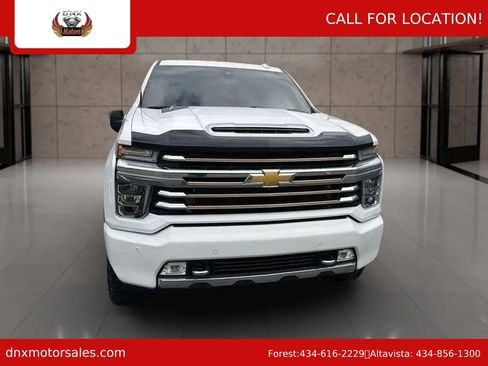 Used 2020 Chevrolet Silverado 2500 High Country w/ Z71 Off-Road Package AWD/4WD image 5