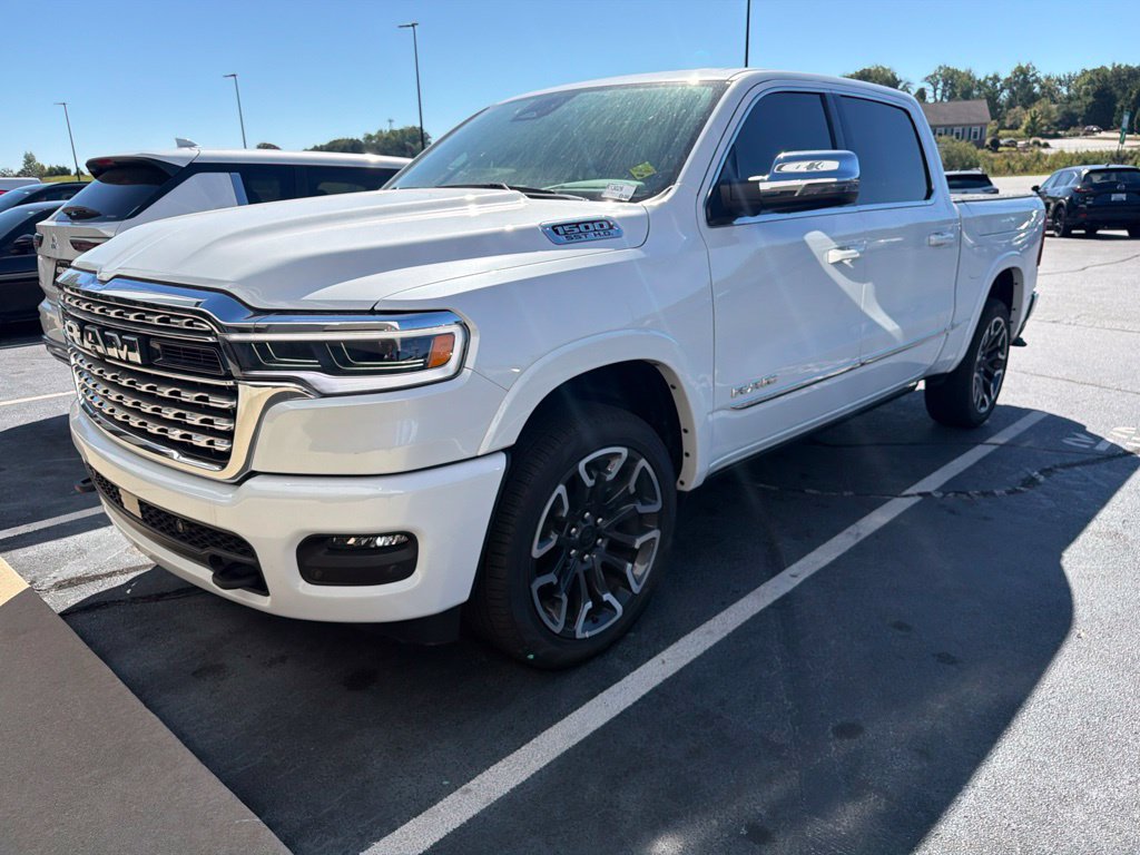 Used 2025 RAM 1500 Limited AWD/4WD image 3