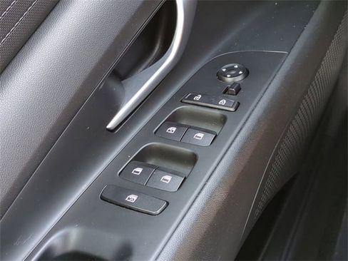 Certified 2023 Hyundai Elantra Blue image 22