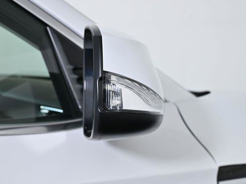 Certified 2025 INFINITI QX50 Pure image 11