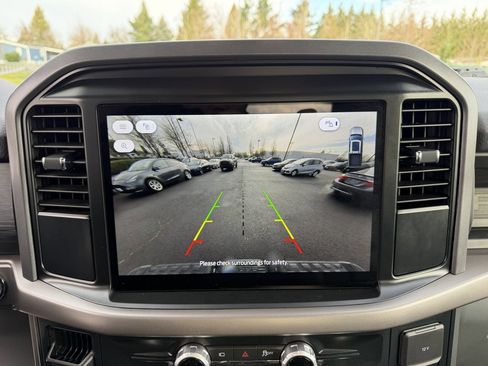 Used 2025 Ford F150 Lightning Pro image 23