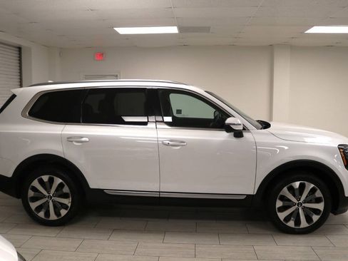 Used 2020 Kia Telluride S FWD image 9