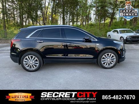 Used 2022 Cadillac XT5 Premium Luxury w/ Technology Package image 4