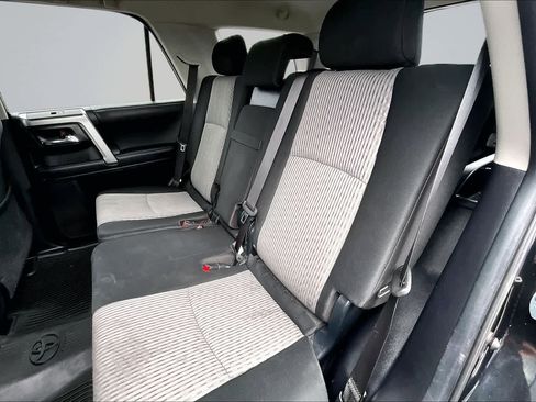 Used 2020 Toyota 4Runner SR5 AWD/4WD image 13