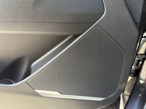 New 2026 Kia Sportage EX w/ EX Panorama Roof Package FWD image 21