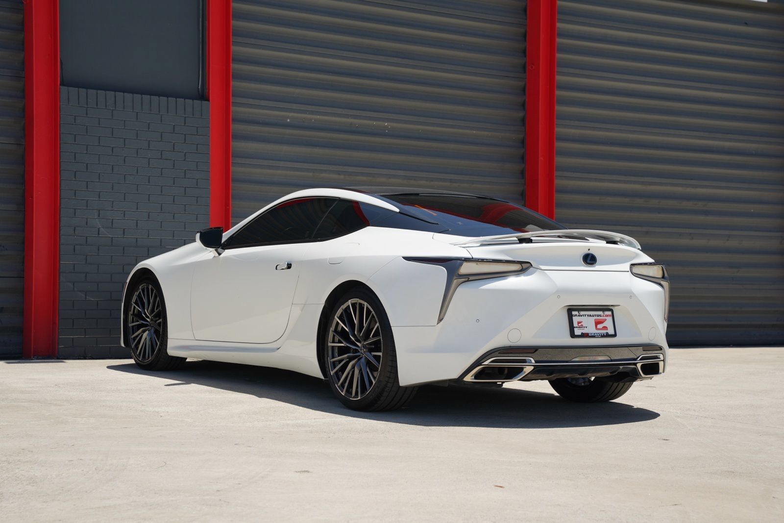 Used 2024 Lexus LC 500 Coupe w/ Dynamic Handling Package RWD image 17