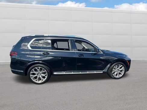 Used 2025 BMW X7 xDrive40i image 12