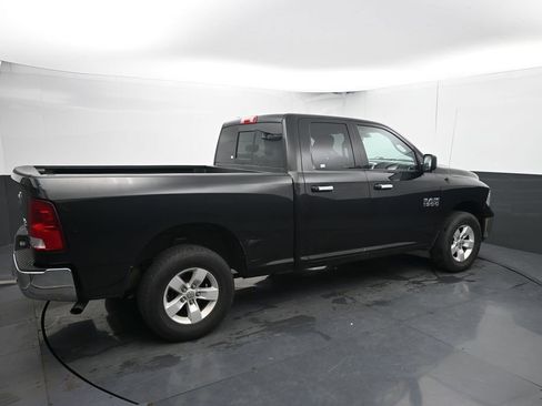 Used 2018 RAM 1500 Classic SLT AWD/4WD image 11
