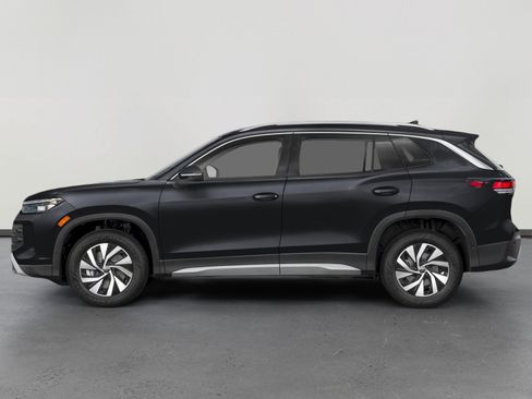 New 2026 Volkswagen Tiguan S FWD image 6