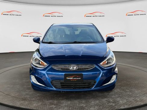 Used 2016 Hyundai Accent SE w/ Option Group 03 FWD image 3