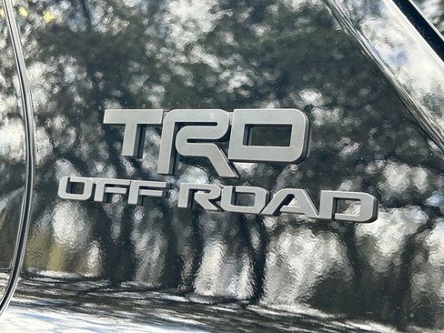 New 2026 Toyota 4Runner TRD Off-Road Premium AWD/4WD image 15