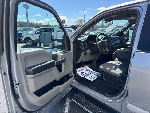 Used 2021 Ford F250 XLT w/ XLT Premium Package image 23