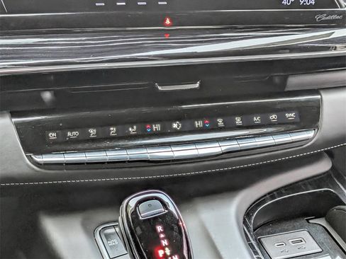 Used 2023 Cadillac Escalade V image 29