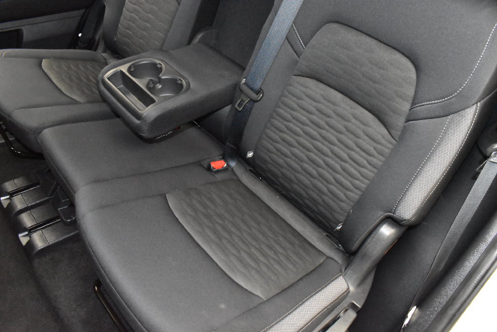 Used 2025 Nissan Pathfinder SV AWD/4WD image 34