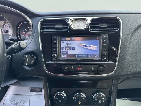 Used 2013 Chrysler 200 Limited FWD image 15