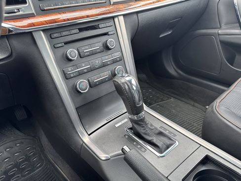 Used 2010 Lincoln MKZ FWD image 18