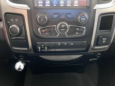 Used 2018 RAM 2500 Big Horn AWD/4WD image 15