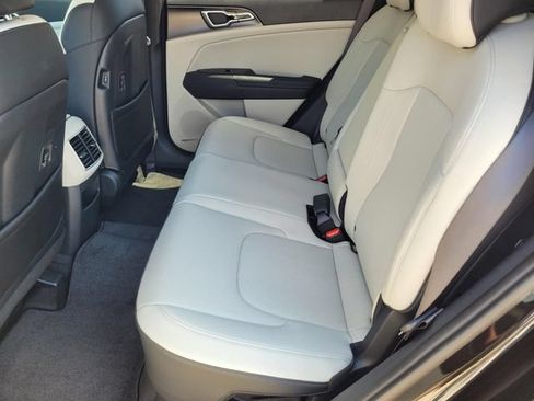 New 2026 Kia Sportage EX AWD/4WD image 12