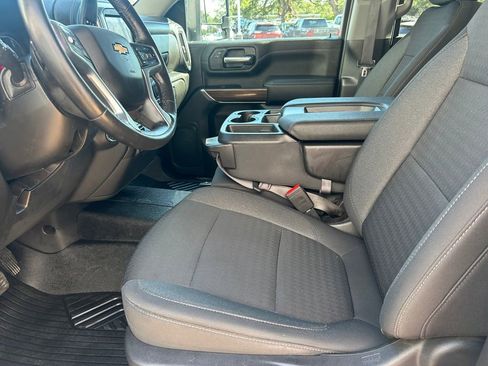 Used 2023 Chevrolet Silverado 2500 LT w/ Convenience Package AWD/4WD image 11