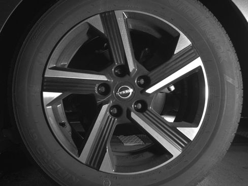 Used 2025 Nissan Sentra SV FWD image 14