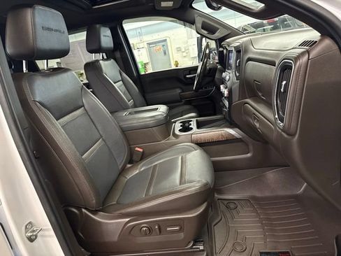 Used 2020 GMC Sierra 2500 Denali w/ Denali Ultimate Package AWD/4WD image 28