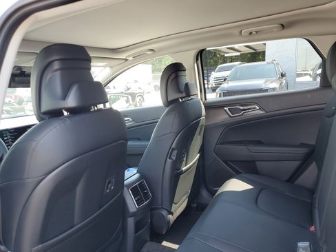 New 2026 Kia Sportage EX w/ EX Panoramic Sunroof Package image 11