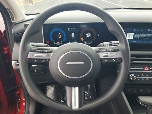Used 2025 Hyundai Tucson SE FWD image 17