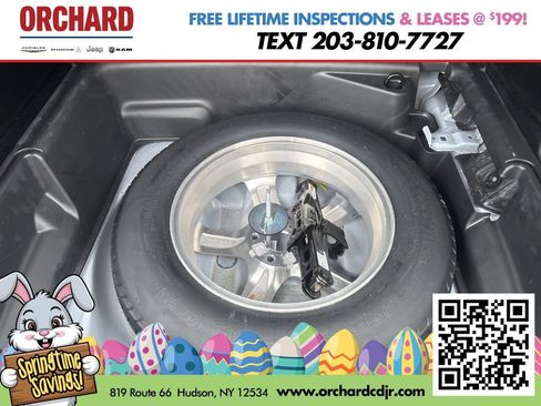 Used 2023 Jeep Grand Cherokee Altitude AWD/4WD image 15