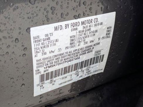 Used 2023 Ford Explorer XLT w/ Equipment Group 202A image 25